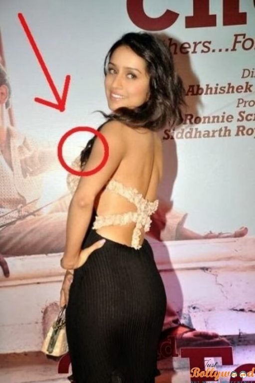 Oops Moments of Shraddha Kapoor 12
