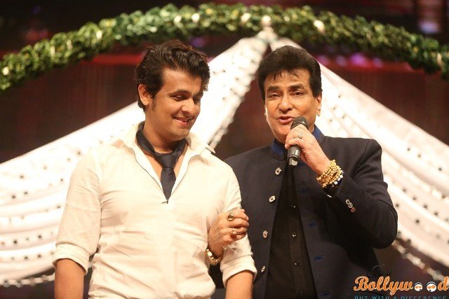 A Musical Evening for Himmatwala Jeetendra!