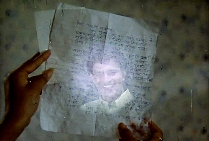 The Face in the Letter bollywood things