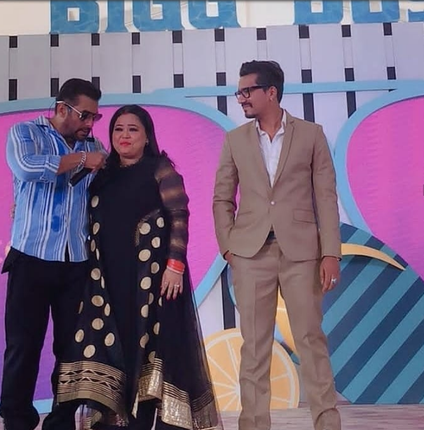 Salman Introduce Bharti Singh For BB12